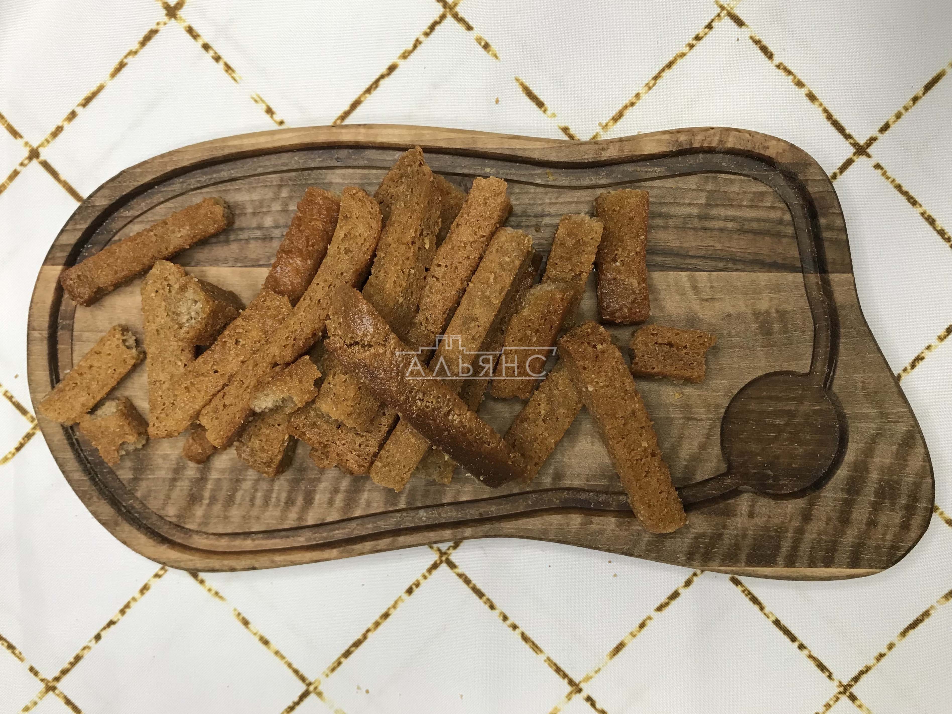 Деревенские гренки с чесноком в Комсомольске-на-Амуре