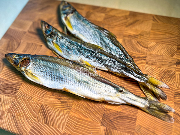 Корюшка без икры вяленая ГОСТ (крупная) в Комсомольске-на-Амуре