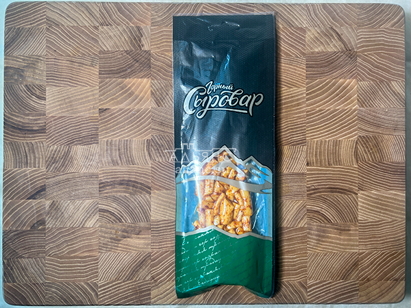 Сыр 60 гр ГОРНЫЙ СЫРОВАР (Бочонок копчёный с аджикой) в Комсомольске-на-Амуре