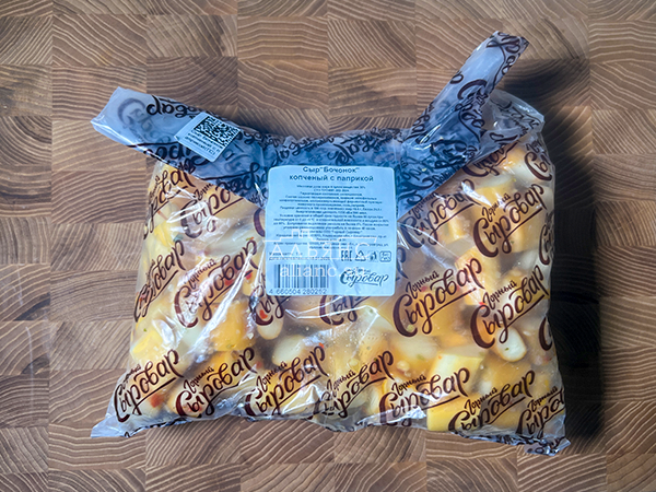 Сыр 1 кг ГОРНЫЙ СЫРОВАР (Бочонок копчёный с паприкой) в Комсомольске-на-Амуре